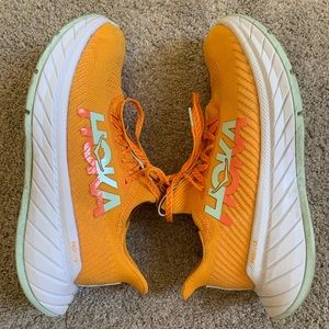 Hoka Womens Carbon X3 size 8